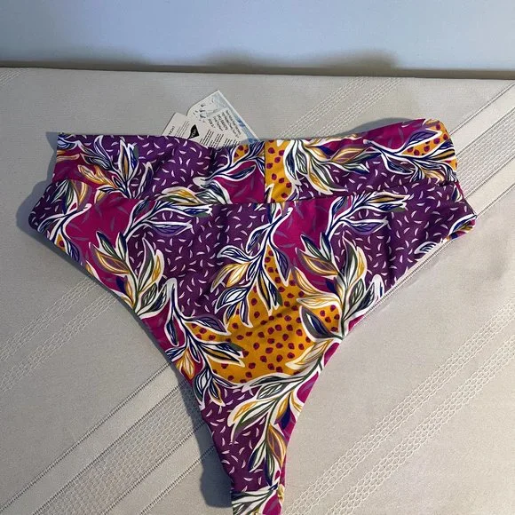 NWT Sporti Cheeky Bikini Bottom - Picture 12 of 16